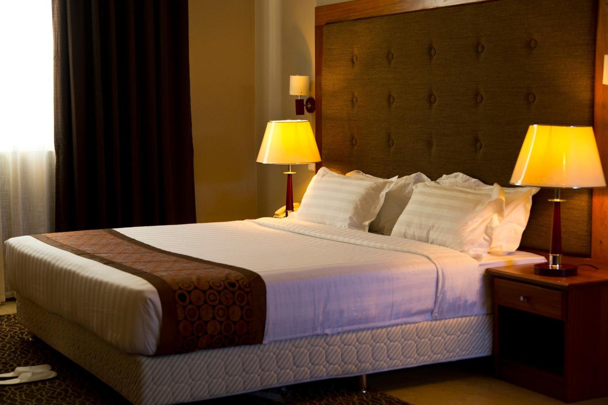Seascape 4*