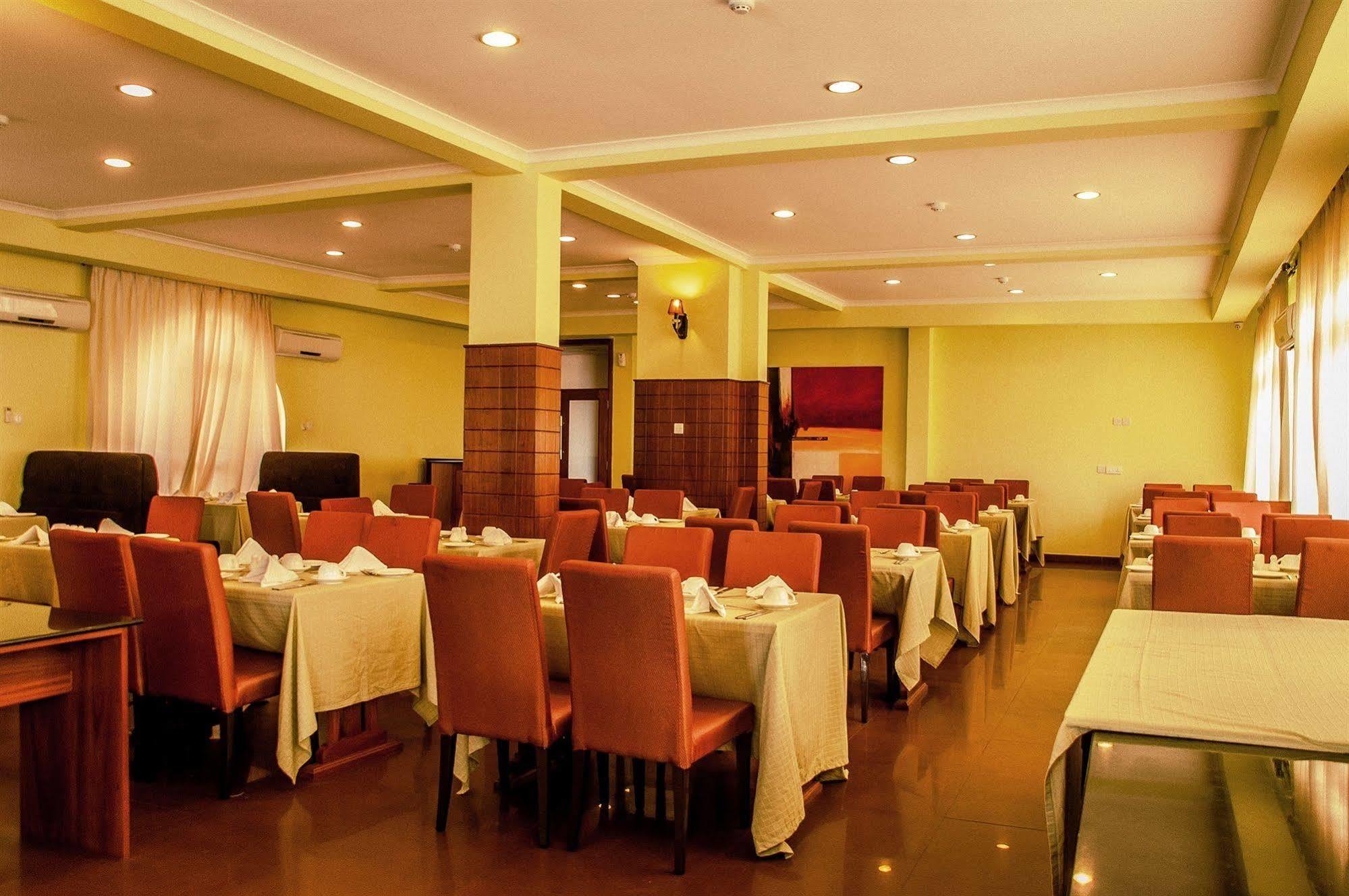 Seascape Hotel 4*