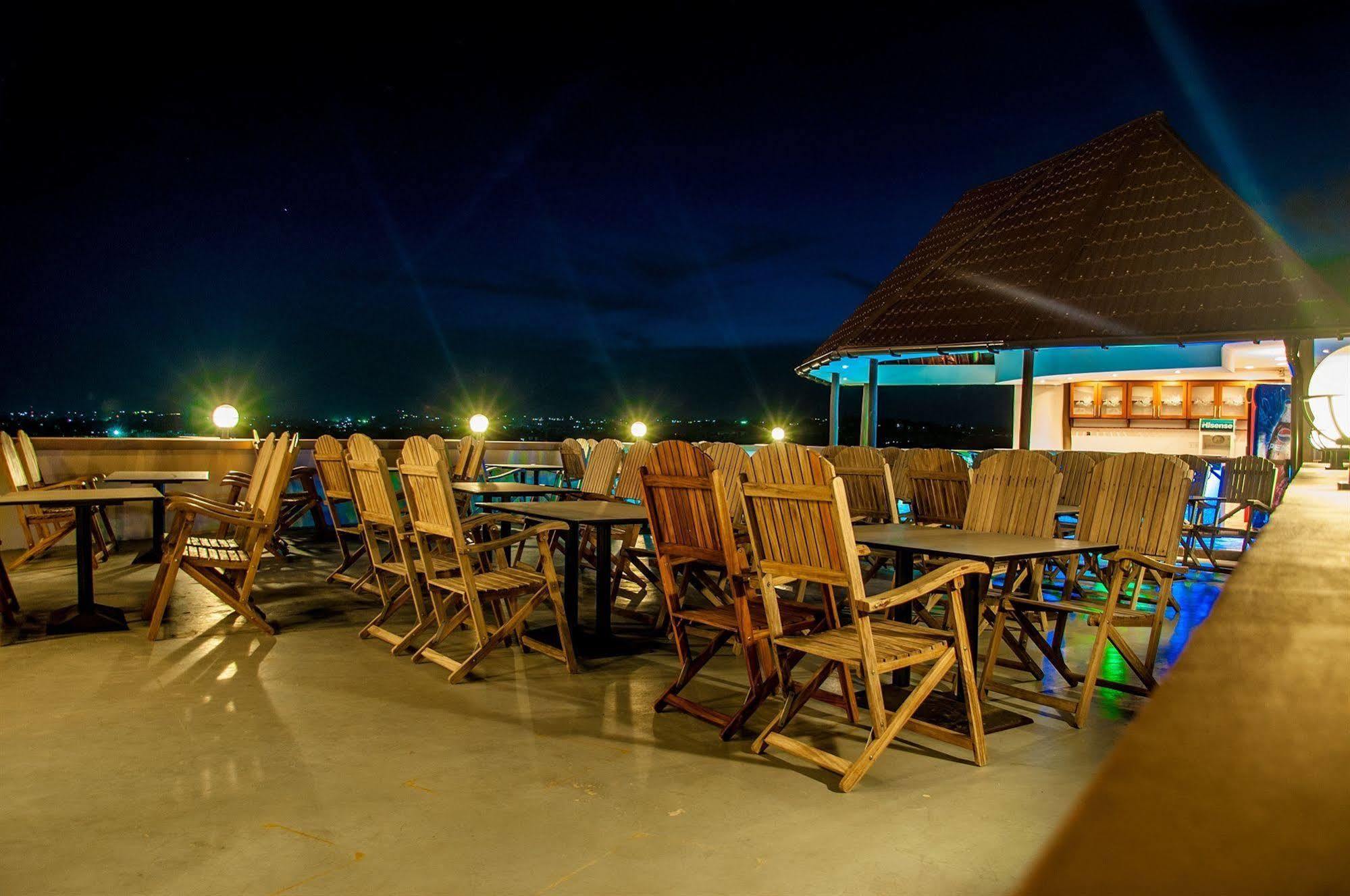 Hotel Seascape 4*